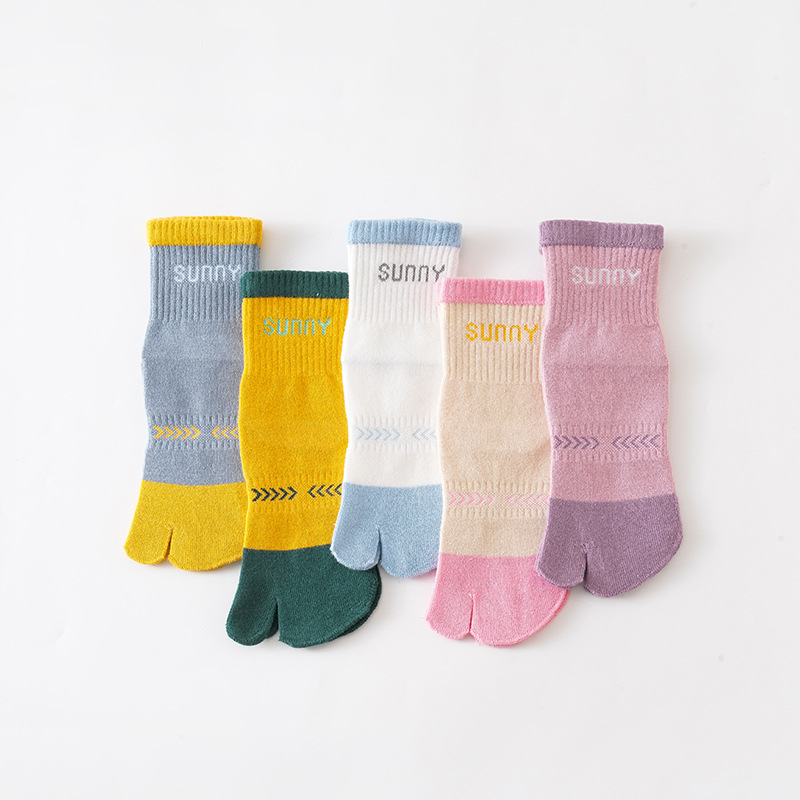 Детски памучни чорапи с разделени пръсти, 80–90% памук, абсорбиращи пот, средно високи, за деца 7–12 години