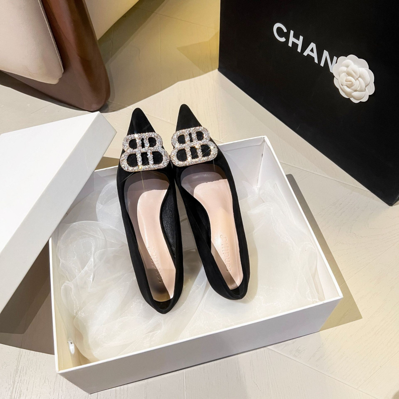 Дамски сватбени обувки с остър нос, PU горна част, 6–8 см тънък ток и гумена подметка