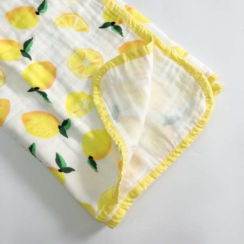 Prosop de înfășurare din bumbac muselin cu patru straturi — 95%+ bumbac; modele animale, desene animate și flori; pentru sugari și copii mici