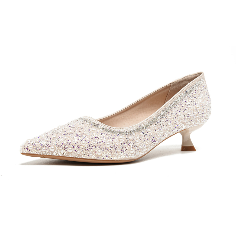 Сватбени обувки за жени – остър нос, сатенен горен материал, нисък ток, котешки ток, PU стелка