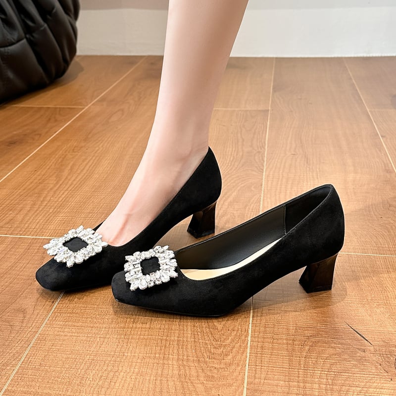 Женски обувки на висок ток, квадратен нос, велурен горен материал, среден ток 3–6 см, гумена подметка