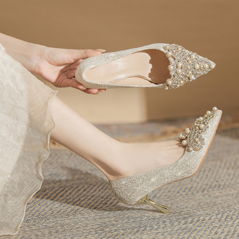 Ženske vjenčane cipele s špicastim vrhom, gornji dio od sintetičke kože, 6-8 cm visokih potpetica, gumeni đon