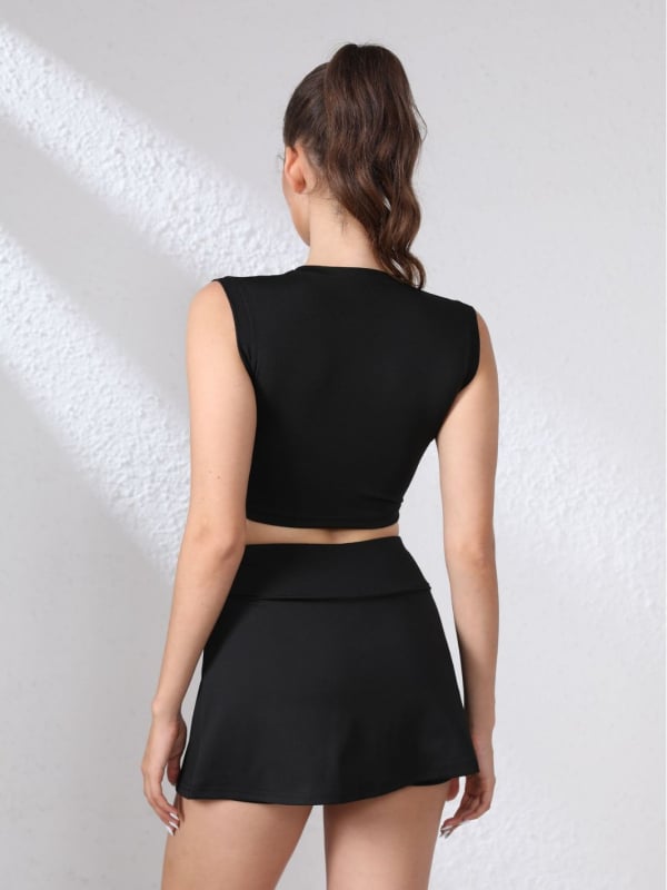 Σετ γιόγκα δύο τεμαχίων για γυναίκες: γιλέκο χωρίς μανίκια και κοντή φούστα, φούστα με σχέδιο τριών σημείων, ελαστικό ύφασμα πολυεστέρα (90% πολυεστέρα, 10% σπάντεξ)