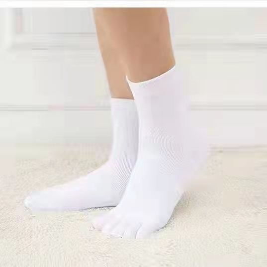 Čarape s odvojenim prstima od pamuka, unisex, visok rub, jednobojne, upijaju znoj
