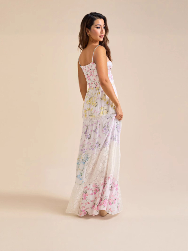 S32326 Ruha – Nyomtatott csipkés bustier felső, ujjatlan, plisírozott oversized maxi szoknya, magas derék