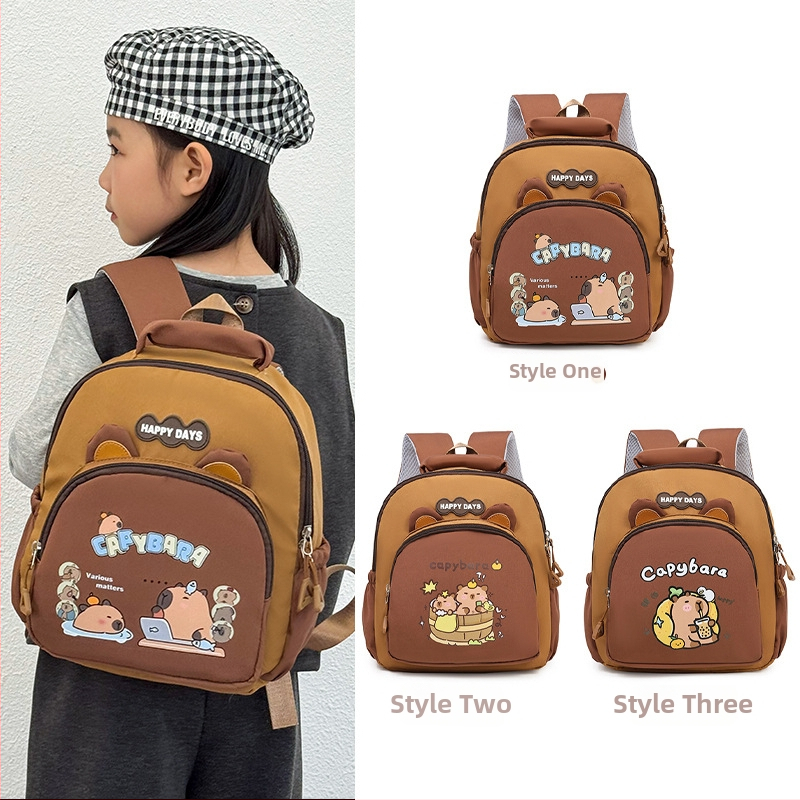 Nylonový batoh, skladací, s oblúkovými ramennými popruhmi, vzor anime kreslených postáv, pre školské použitie