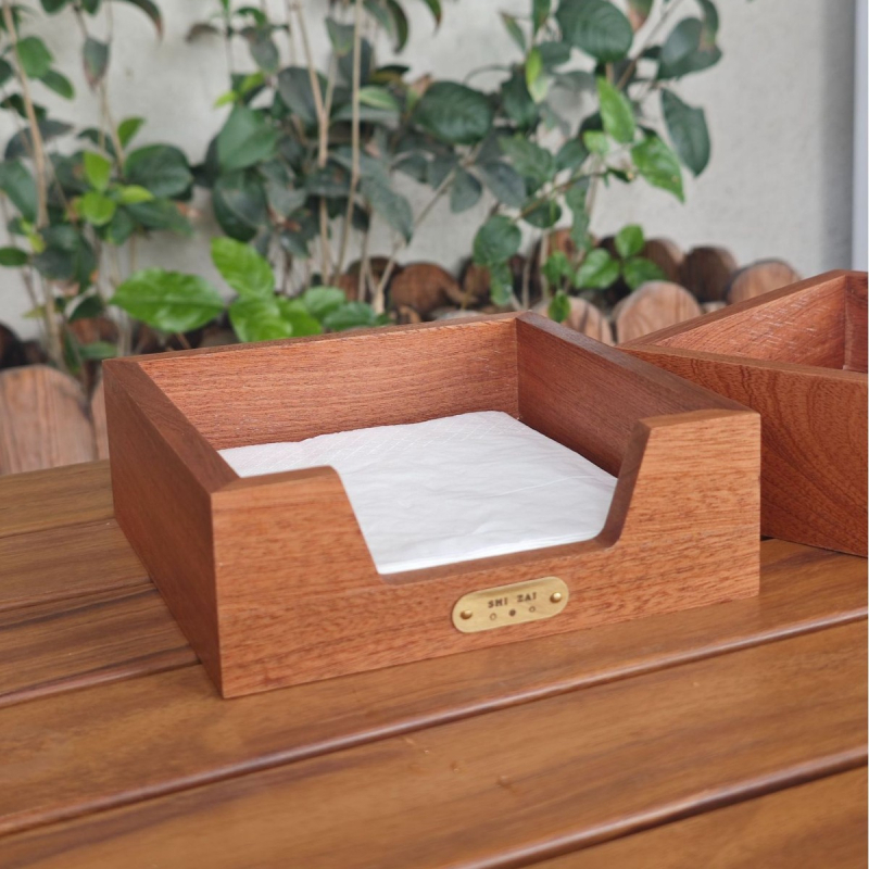 Fa szalvétatartó doboz, modell A18, modern minimalista stílus, multifunkcionális, nappalira és fürdőszobára