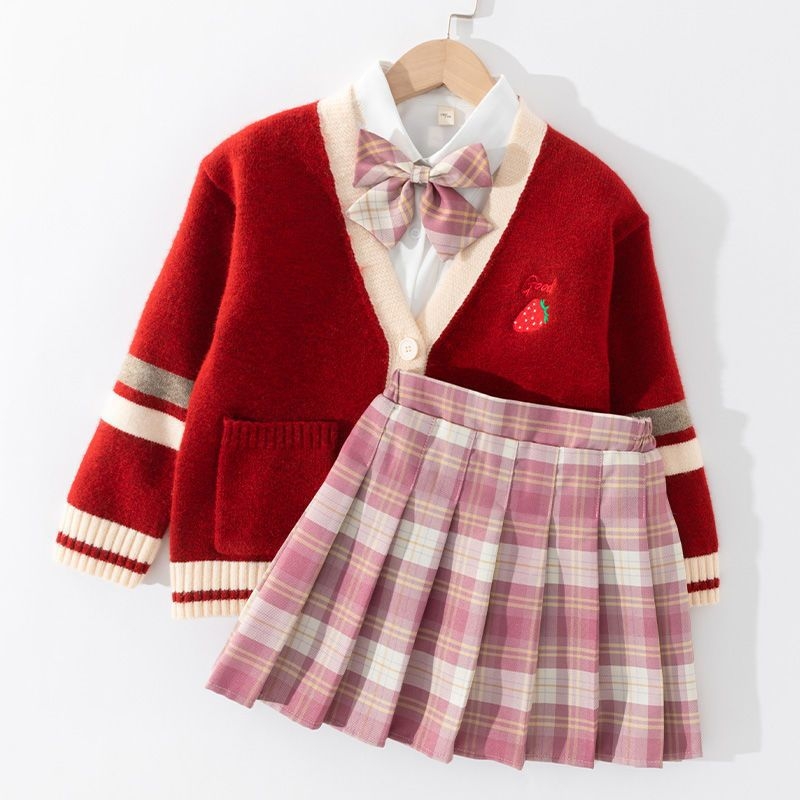 Lányok téli, egyetemi-stílusú három darabos szoknyás-kabátos pulóver szett, hosszú ujjú, pamut-poliészter keverék, rácsos mintázat, 3–8 éveseknek.