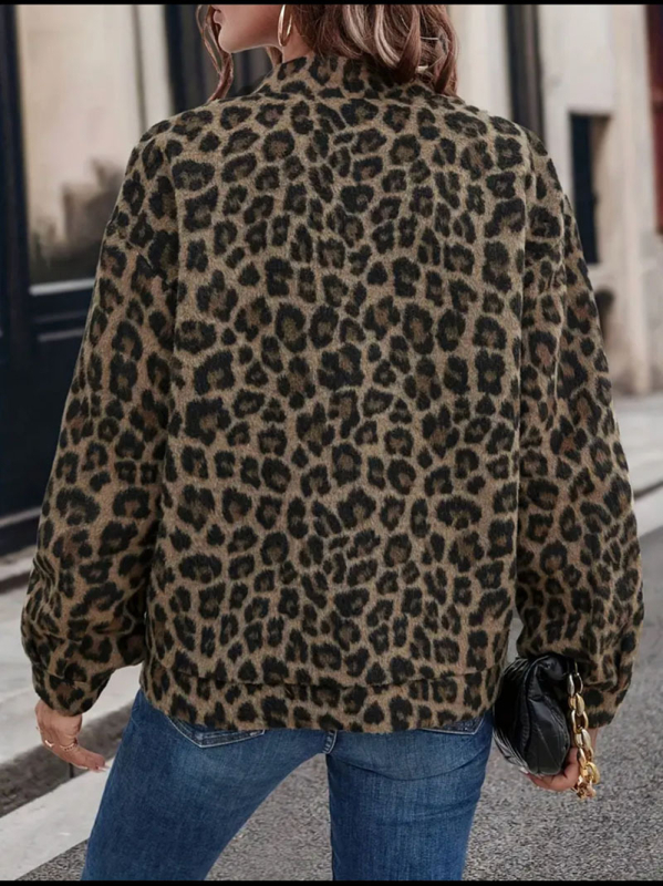 Ženski kaput s leopard printom, slobodan kroj, poliester tkanina, dugi rukavi, goler s polu-rolkom (Proljeće 2025)