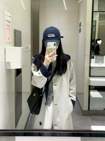 Дамски дълъг тренчкот с качулка, едноцветен модел, дълги ръкави, сложна изработка, уличен хипстър стил, есен 2025