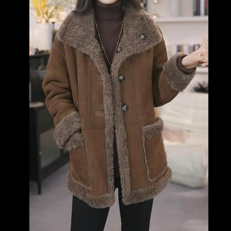 Fleeczes béléses kabát, kétoldalas szőrme, lazán szabott, középhosszú (50-65 cm), rever gallér, hosszú ujjú, poliészter 95%