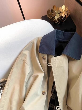 Дамско палто с свободна кройка до средна дължина, лацкан, закопчаване с цип, полиестерна материя с 3D ефект (95%+ полиестер), пролет 2025 — градски стил за ежедневното пътуване