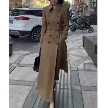 Дълго тренч палто от полиестер, ревери, двуредно копчане, тясна кройка, дължина 80–100 см