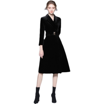 Дамско палто в стил Хепбърн, средна дължина, тесен силует, памук-полиестер смесена тъкан, костюмна яка, дълги ръкави, Зима 2021