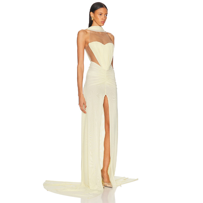 Rochie de seară cu halter și decolteu în V, fără mâneci, lungă, asimetrică din plasă, fermoar, mătase tussah (90–95%)