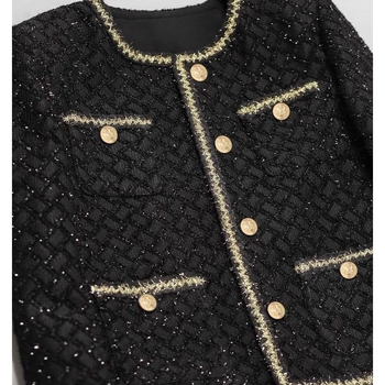 Palton din tweed (poliestru), croială dreaptă, mâneci lungi, lungime 50–65 cm