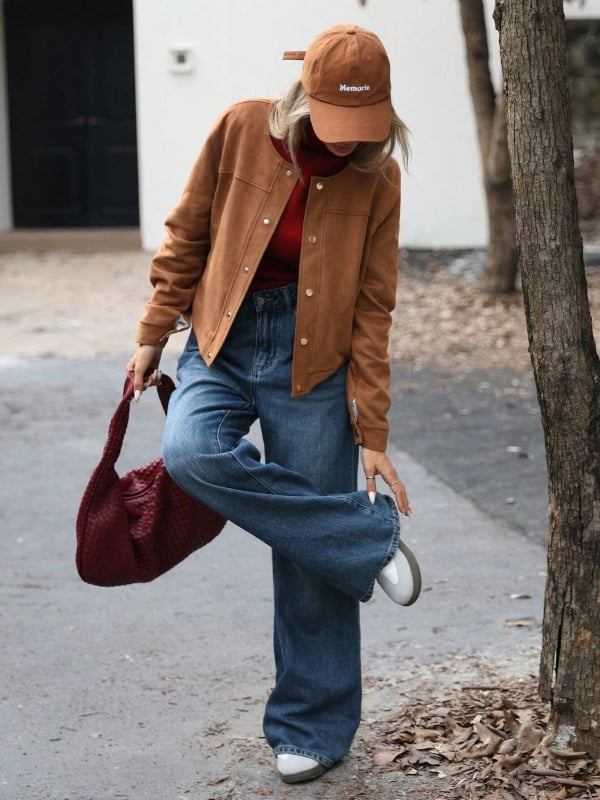 Дамско палто от замша — уличен стил, кръгло деколте, дълги ръкави