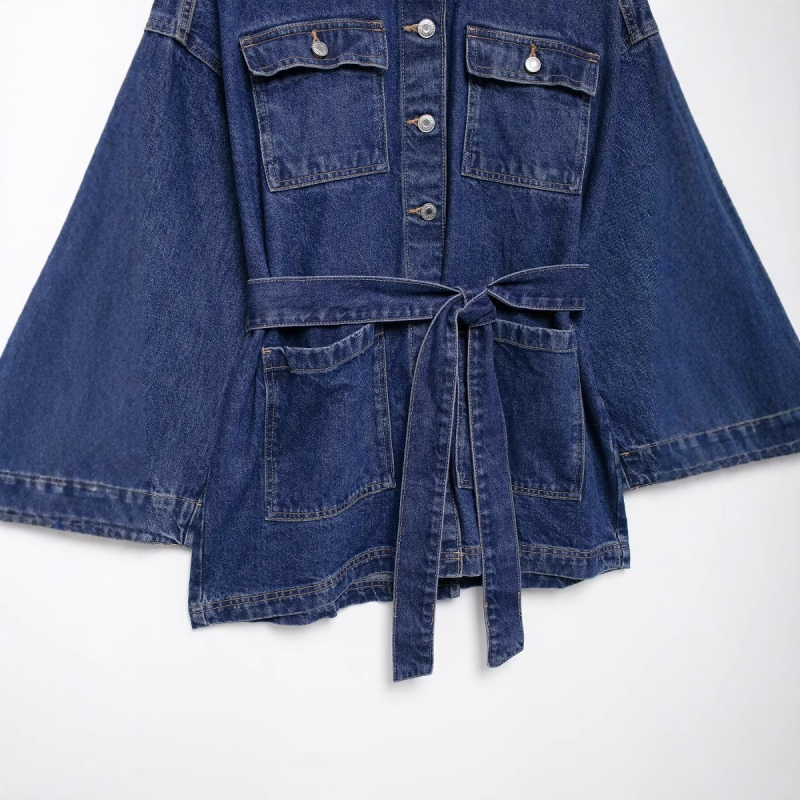 Дамско палто с колан на талията, яка с ревери, свободен силует, средна дължина, полиестерна материя