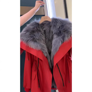 Палто с качулка, дизайн в блокове, полиестерна материя, свободна кройка, зимен 2024