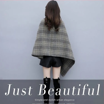 Дамско вълнено палто с каре, бат ръкав, 3/4 ръкави, еднокопково закопчаване