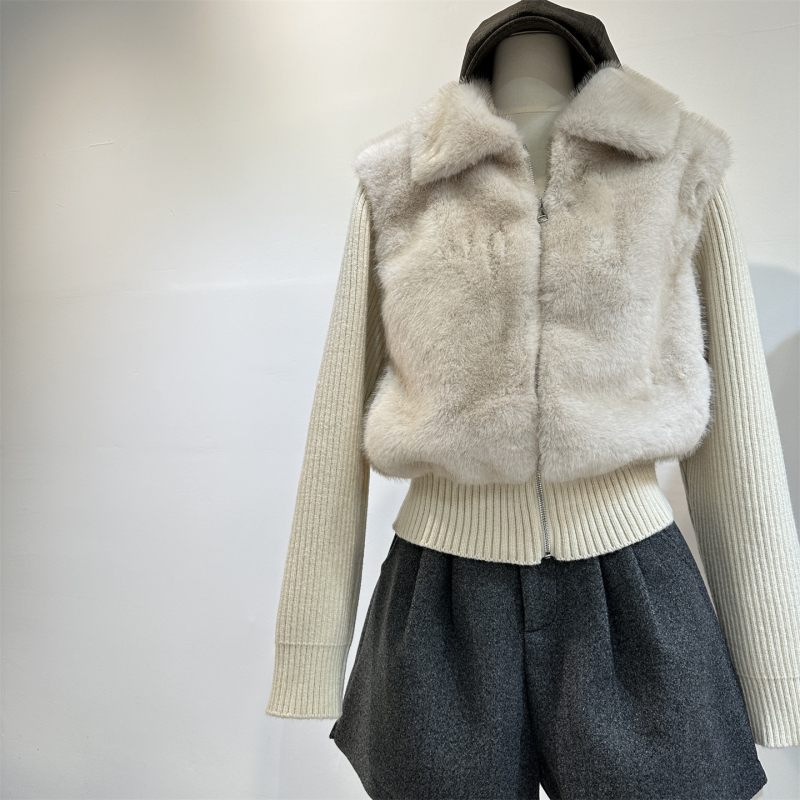 Vanjska jakna s umjetnom krznom od kunića, patchwork, pleteni rukavi, zip, ovratnik s preklopom