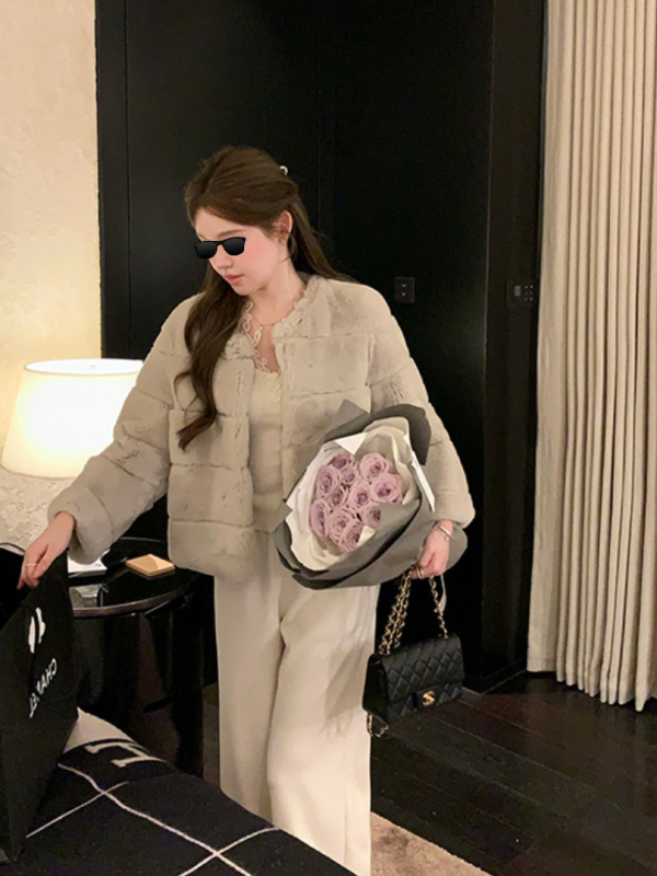 Палто от изкуствен косъм, casual стил, дълги ръкави, полиестер, хоризонтално пришиване на косъм, обикновена дължина