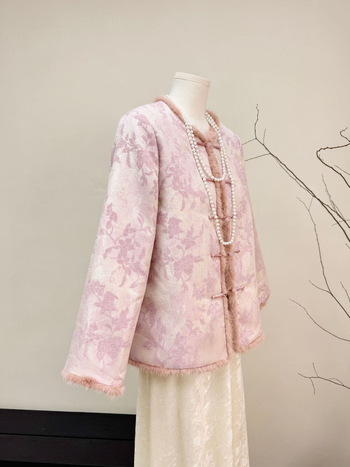 Куртка с реална норкова козина и памук, стойкова яка, джакардова изработка, модел с растения и цветя, зима 2025