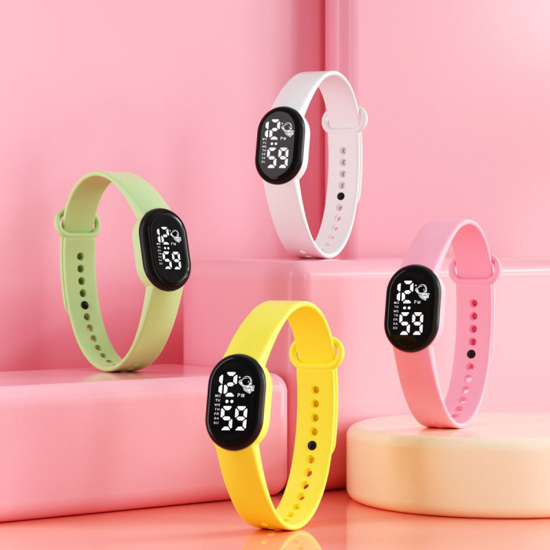 Mini asztronauta LED digitális óra (számlap: számkijelzés, elektronikus LED-mechanizmus, 10 m vízállóság, ovális számlap, PU szíj)