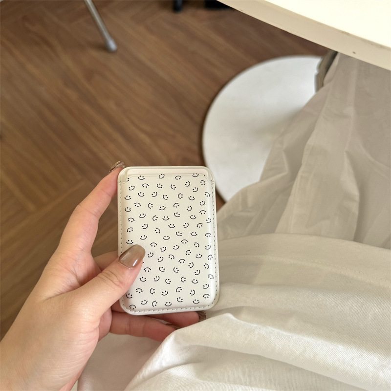 Maixu MagSafe bőr kártyatartó iPhone-hoz – kompatibilis az iPhone 15 Pro Max, 14 Pro és az iPhone 13