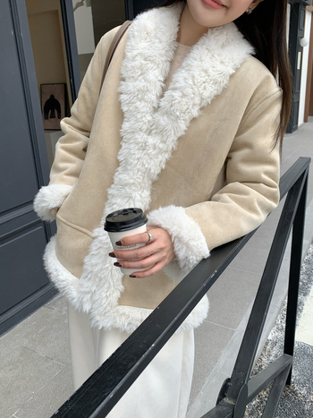 Дамско палто от замша с патчворк и изкуствен пух, полиестерна тъкан, дълги ръкави, V-образно деколте