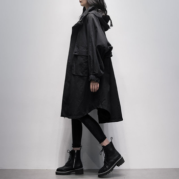 Дамско палто с качулка, средно дълго, от полиестер, съдържание на полиестер 95%+, дълги ръкави, градски стил