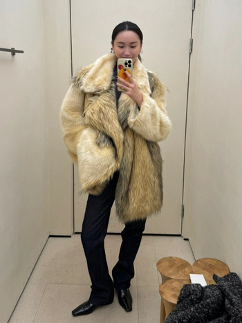 Палто от изкуствена лисица с дълги ръкави, яка тип сако, ретро стил, зима 2024