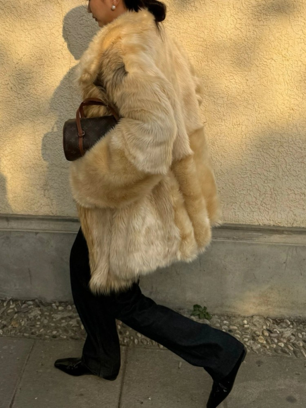 Палто от изкуствена лисица с дълги ръкави, яка тип сако, ретро стил, зима 2024