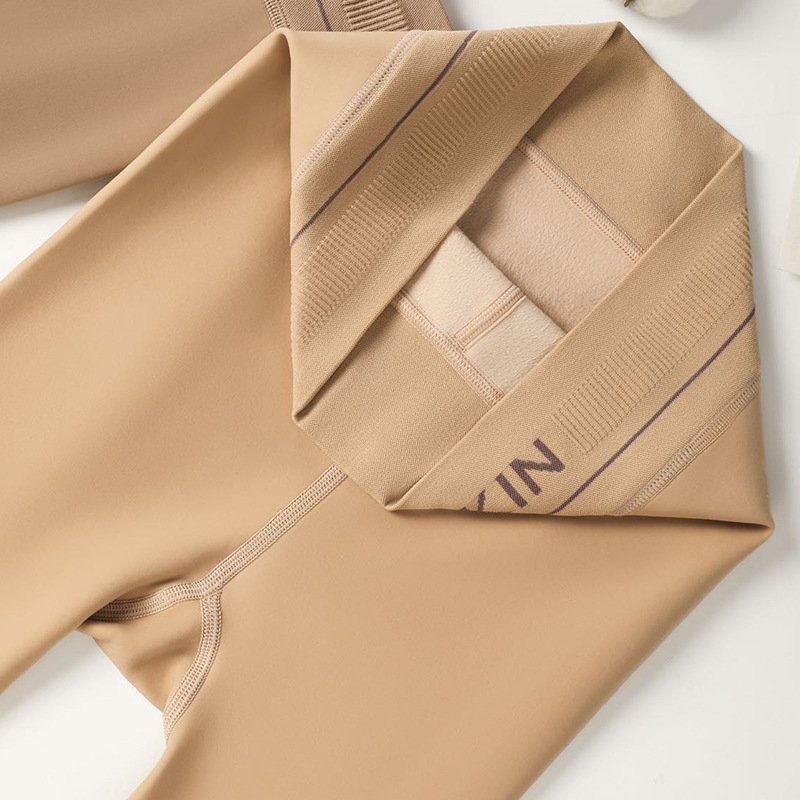 TUTU Нейлонови чорапи с текстов модел, пълен крак, средна плътност