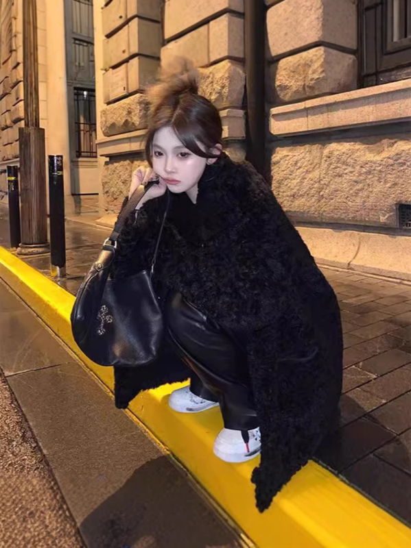 Палто от изкуствена козина за жени, дебел модел за есен-зима, с интегрирана яка от изкуствена козина, екологично чиста козина