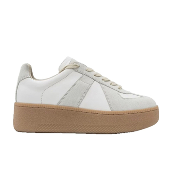 Női bőr sneakers alacsony felsőrésszel, magasságot növelő talppal, csúszásmentes és kényelmes mindennapi viselet – gumírozott talp.