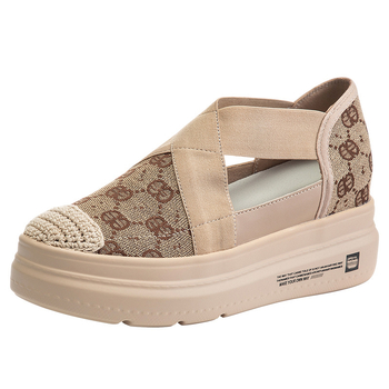 Сандали с дупчести детайли | Горна част: лен; Нос: кръгъл; Подметка: полиуретан; Вътрешност: мрежеста