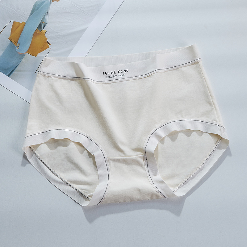 Дамски йога бельо – бикини, повдигащо ханша, дишащи, памук 90–95%, средна талия