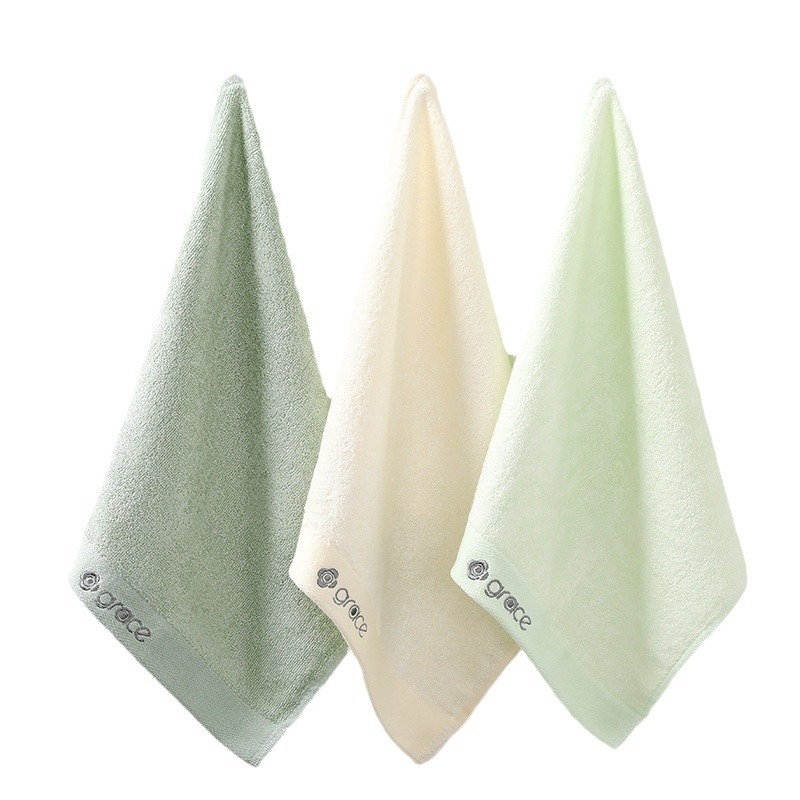 Παιδική τετράγωνη πετσέτα προσώπου από μπαμπού με κεντημένο λογότυπο, 60g, 32 νήματα, slub νήμα