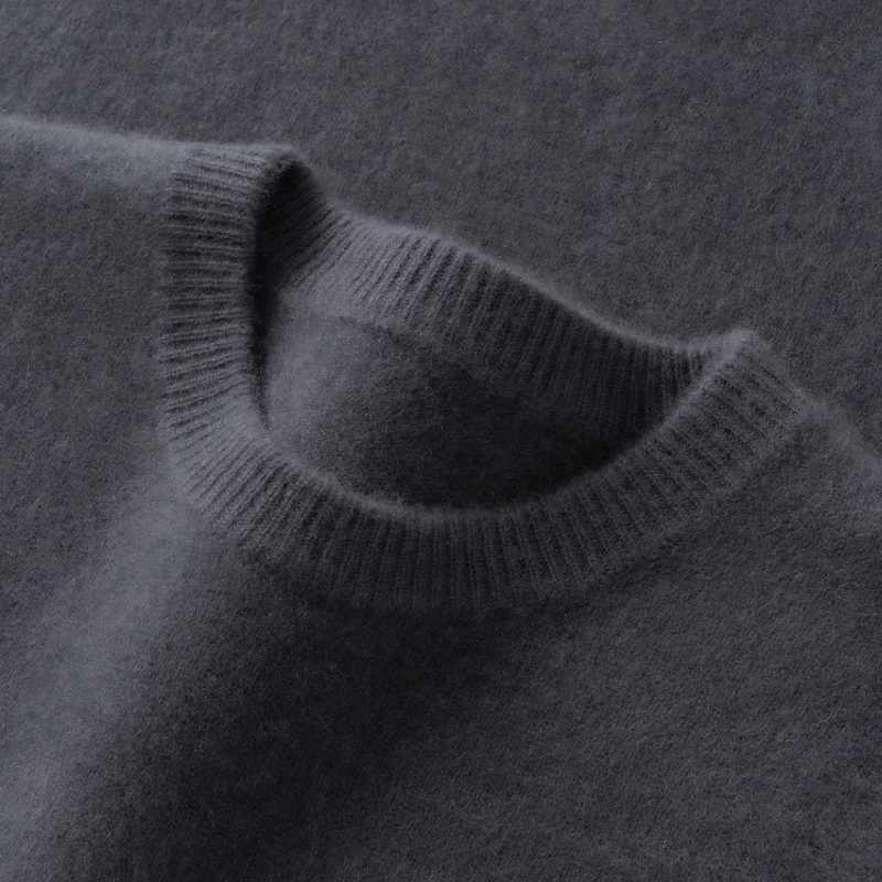 Ανδρικό πουλόβερ από κασμίρι με παχιά πλέξη, στρογγυλή λαιμόκοψη, μακριά μανίκια, 30–35% κασμίρι, μονόχρωμο σχέδιο