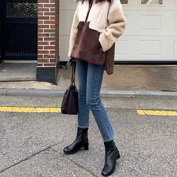 Дънки с висока талия, прав силует, дължина 9/10, деним от памук.