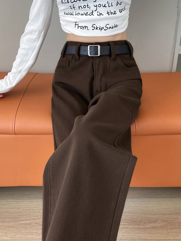 Дънки с висока талия и прав силует от деним с кадифена подплата, есенно-зимна колекция 2025, арт ретро стил