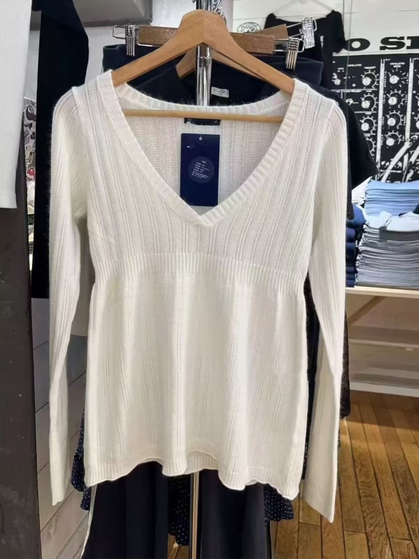 Памучен плетен свитър с V-образно деколте, дълги ръкави, пуловер стил, 70-80% памук