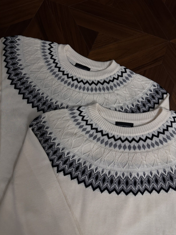Unisex džemper s džakardom, pamut-viskozni spoj, labav kroj, V-izrez