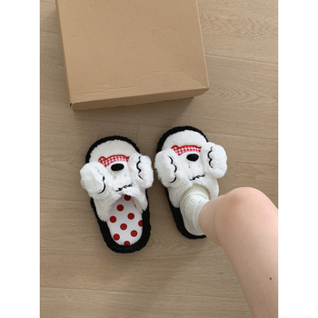 Papucs mesterséges prémes felsőrésszel, csúszásmentes gumitalppal, kartún mintával, sík sarok, talp vastagsága 0–3 cm