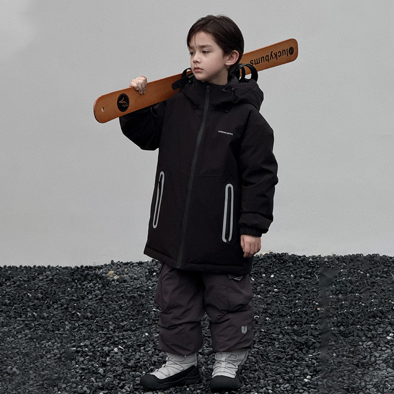 Yoqi Унисекс детско пухено яке, пълнеж 86–90% бял гъши пух, външна материя полиестер, подплата нейлон, есен 2025