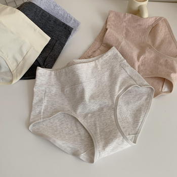 Magas derekú haskontrollos pamut női alsónemű, fő anyag 90–95% pamut, ágyék rész 100% pamut, kötött anyag, antibakteriális 10A