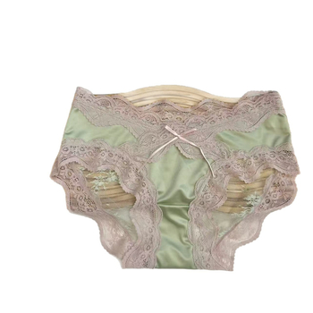 Női csipkés alsónemű, középső derék; fő anyag: nylon csipke; funkciók: lélegző, gyorsan száradó, antibakteriális; kötött anyag; pamut belső bélés
