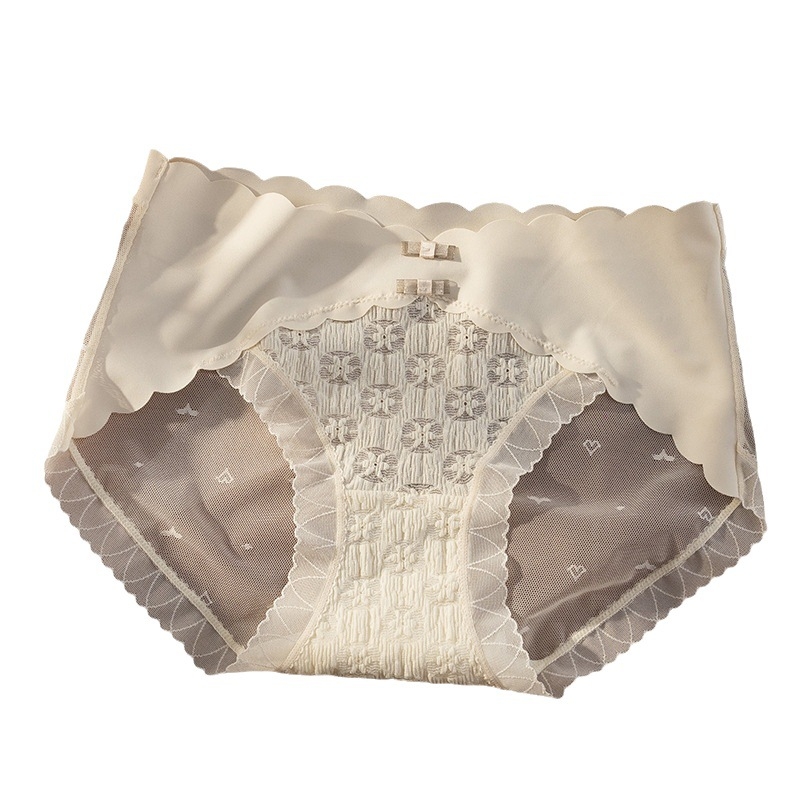 Női csipkés alsónemű Mulberry selyem intimbetéttel, középső derék, légáteresztő háló, fő anyag: nylon 90–95%, 61–70D