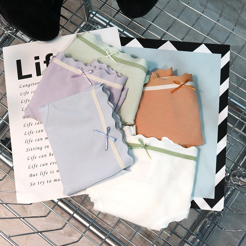 Női középmagas derekú pamut alsónemű — légáteresztő, antibakteriális, viszkóz bélés, egyszínű